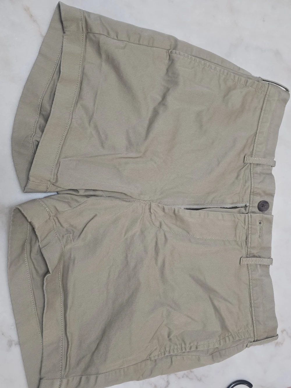 J. Crew MENS tretch Chino Shorts in Khaki